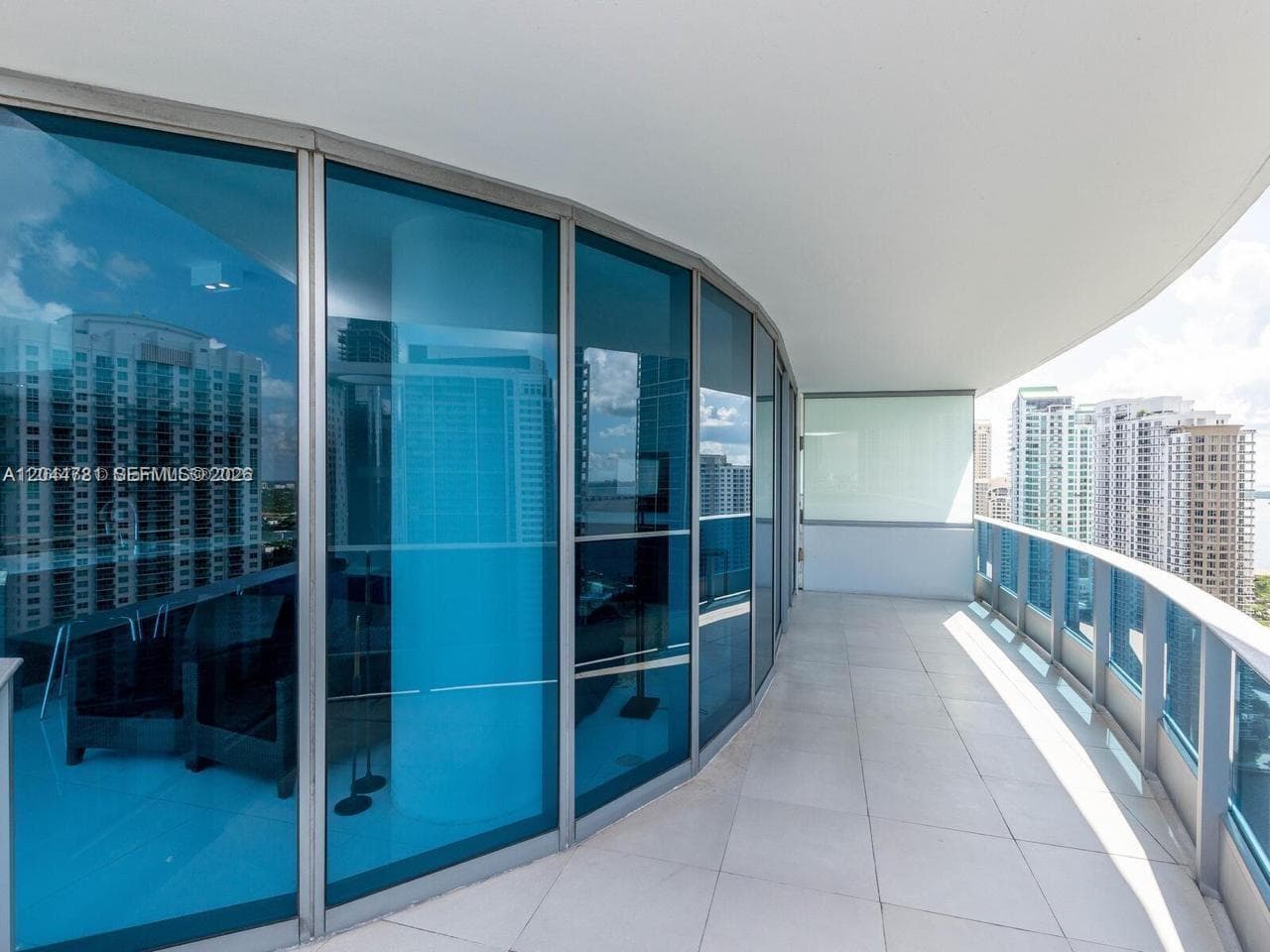 200 Biscayne Boulevard Way # 3102, Miami, FL 33131 photo 3
