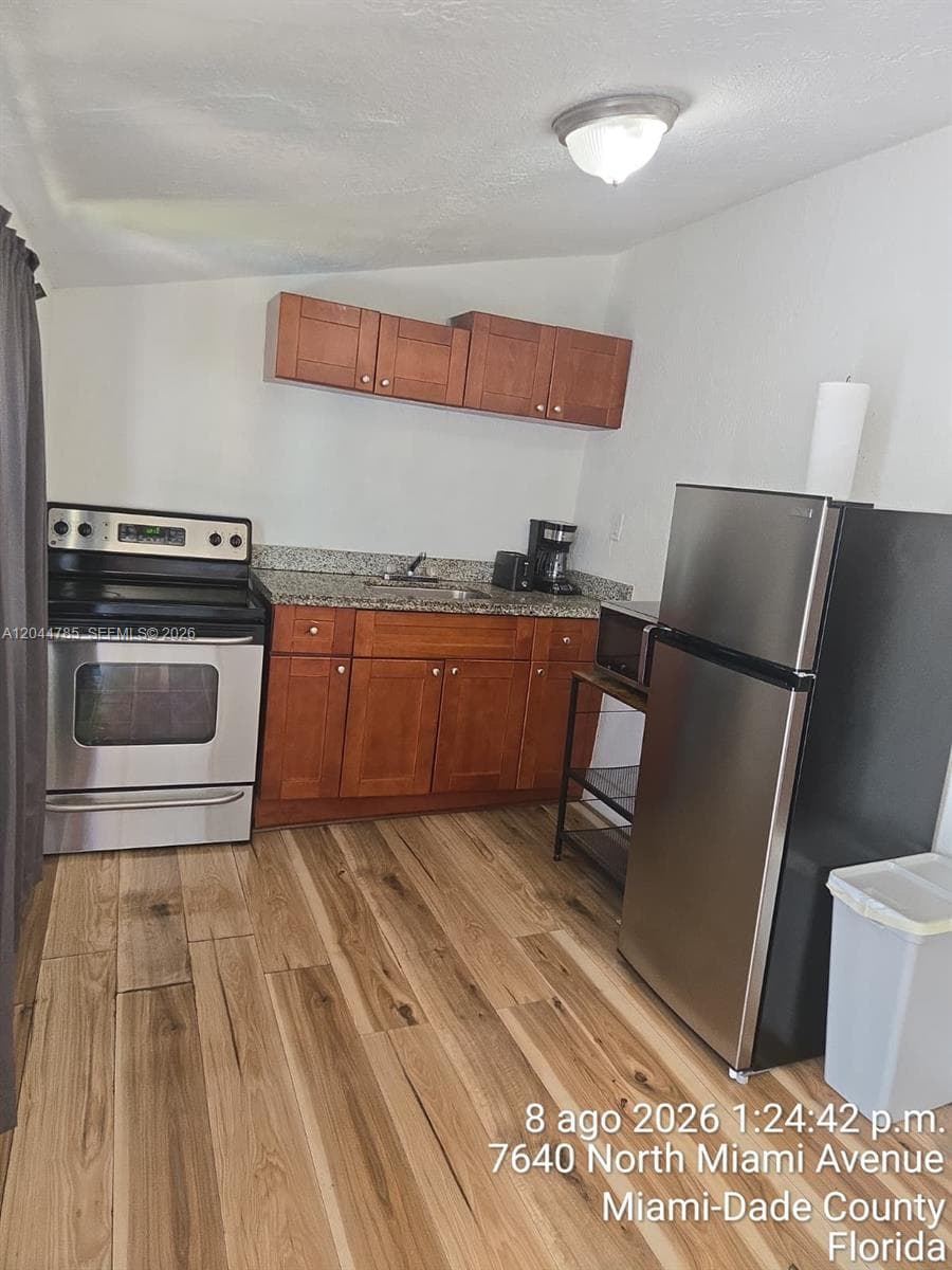 7638 N Miami Ave # 5, Miami, FL 33150 photo 4