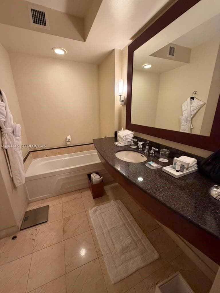 18001 Collins Ave # 1118, Sunny Isles Beach, FL 33160 photo 5