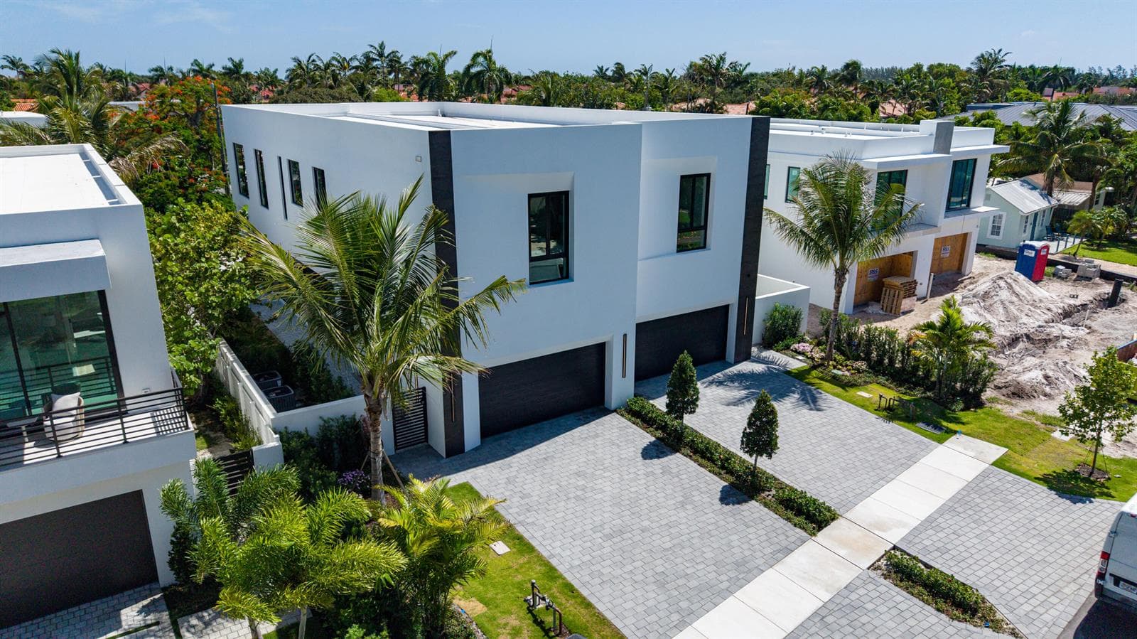 723 Lake Avenue N, Delray Beach, FL 33483 photo 2