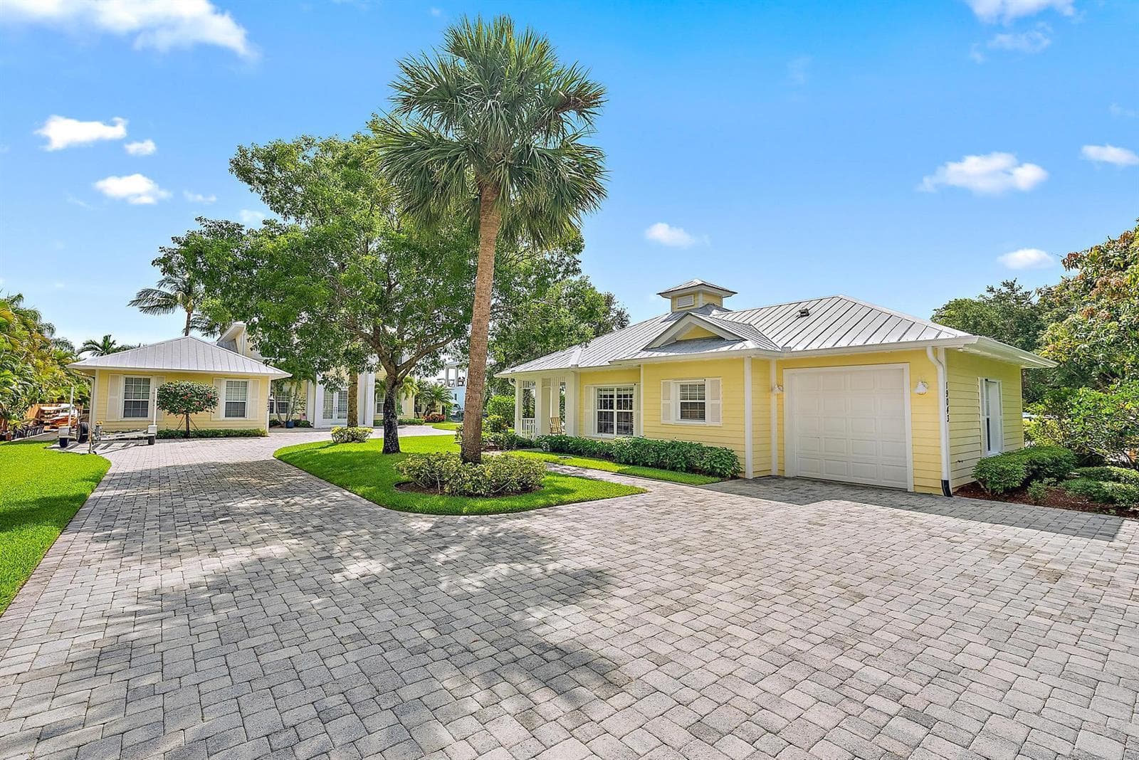 19043 SE Jupiter River Drive # Cottage, Jupiter, FL 33458 photo 2