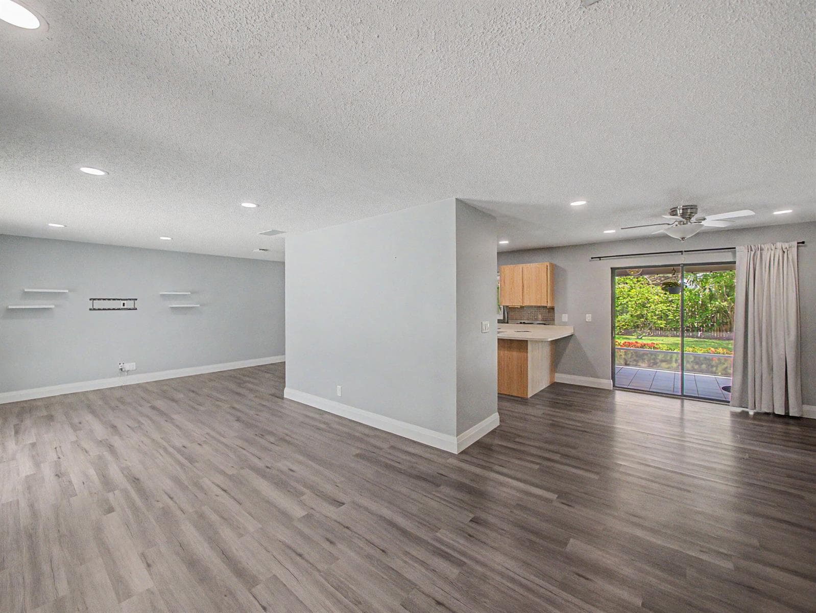 126 Chapel Lane, Tequesta, FL 33469 photo 5