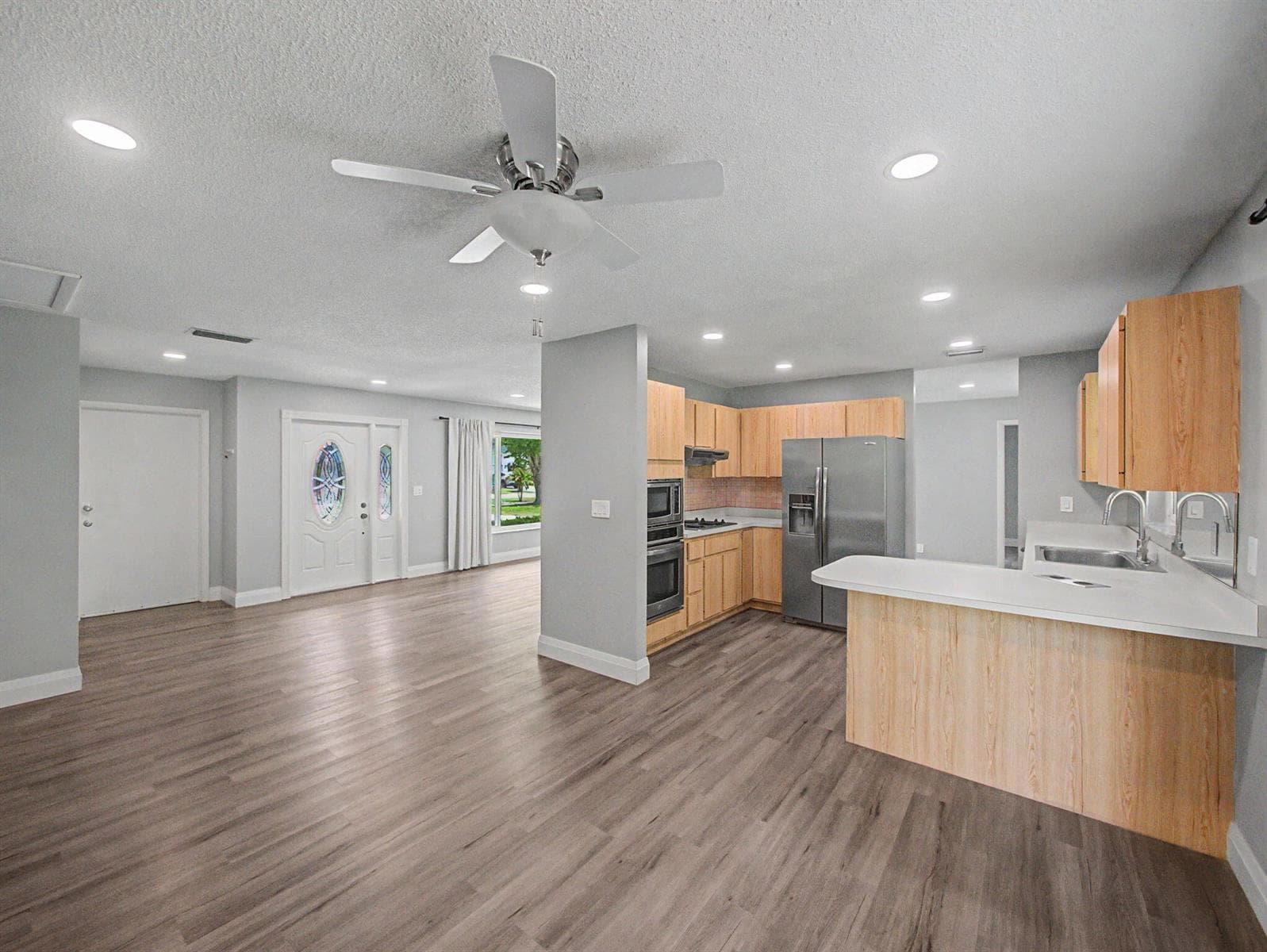 126 Chapel Lane, Tequesta, FL 33469 photo 4