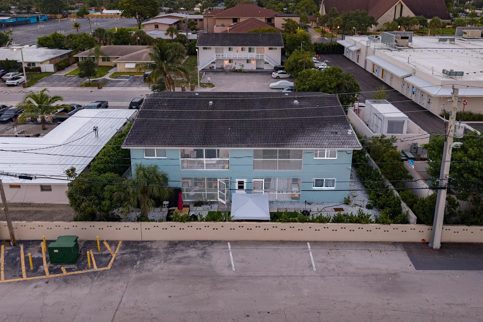1001 SE 3rd Street, Deerfield Beach, FL 33441 photo 3