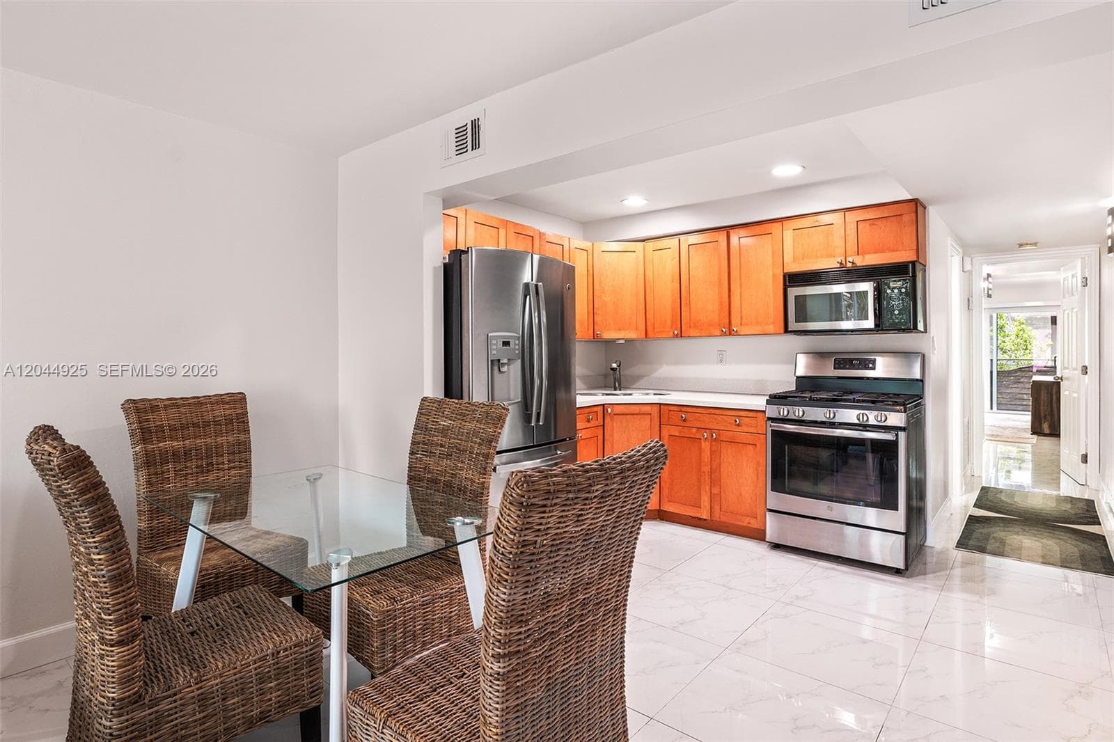 405 N Hibiscus Dr # 204, Miami Beach, FL 33139 photo 4