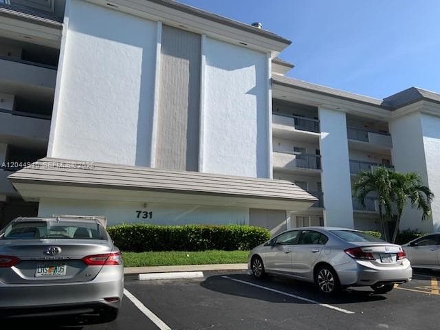 731 N Pine Island Rd # 305, Plantation, FL 33324 photo 3