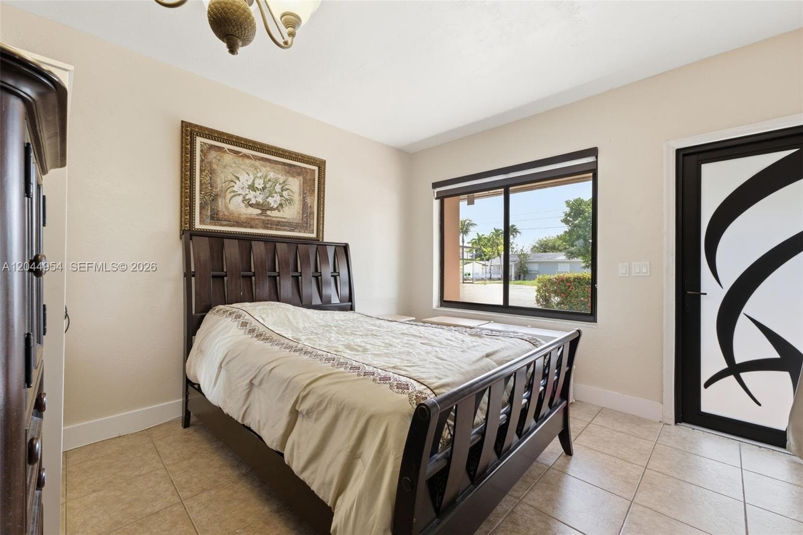 1419 SW 76th Ct, Miami, FL 33144 photo 4