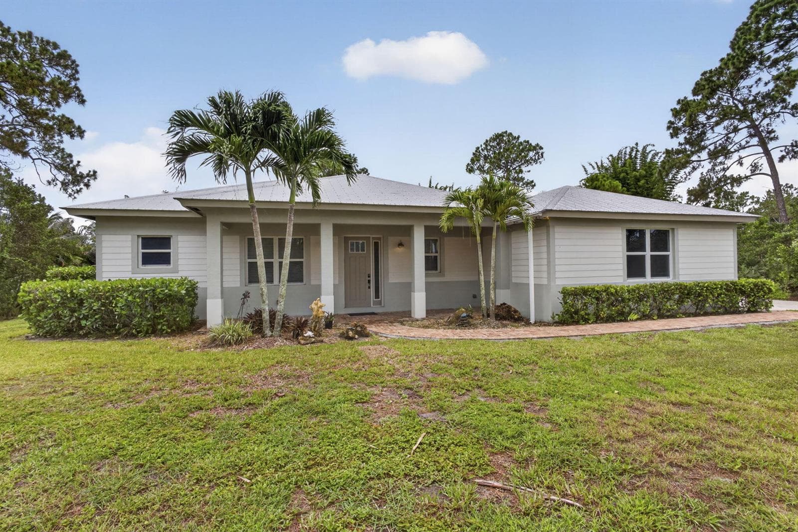 18842 93rd Road N, FL 33470