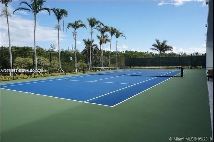 15051 Royal Oaks Ln # 1903, North Miami, FL 33181 photo 2