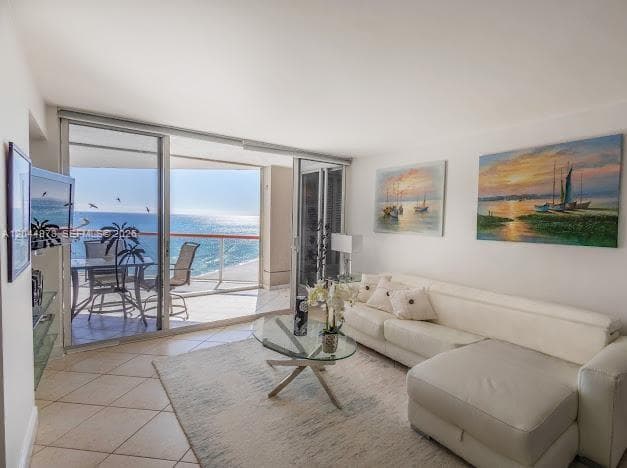 6767 Collins Ave # 1608, Miami Beach, FL 33141 photo 3