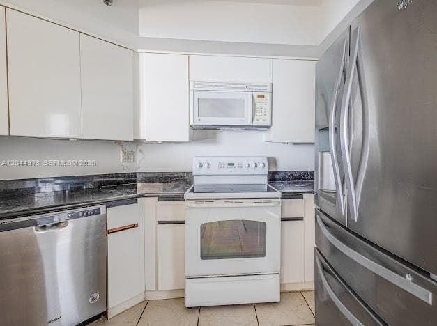 6767 Collins Ave # 1608, Miami Beach, FL 33141 photo 4