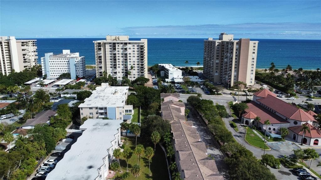 1967 S Ocean Boulevard # 211-c, Lauderdale By The Sea, FL 33062