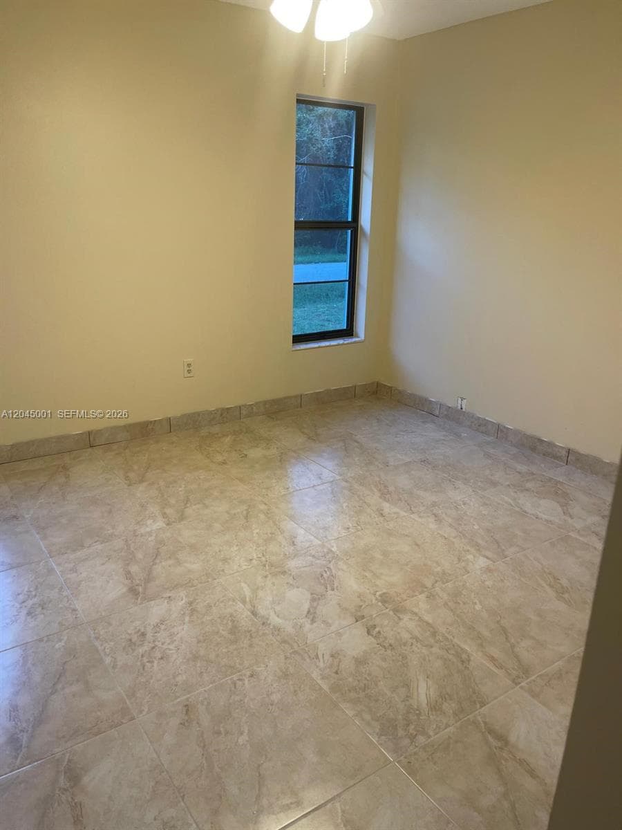 908 Primrose St, Other City - In The State Of Florida, FL 33852 photo 5