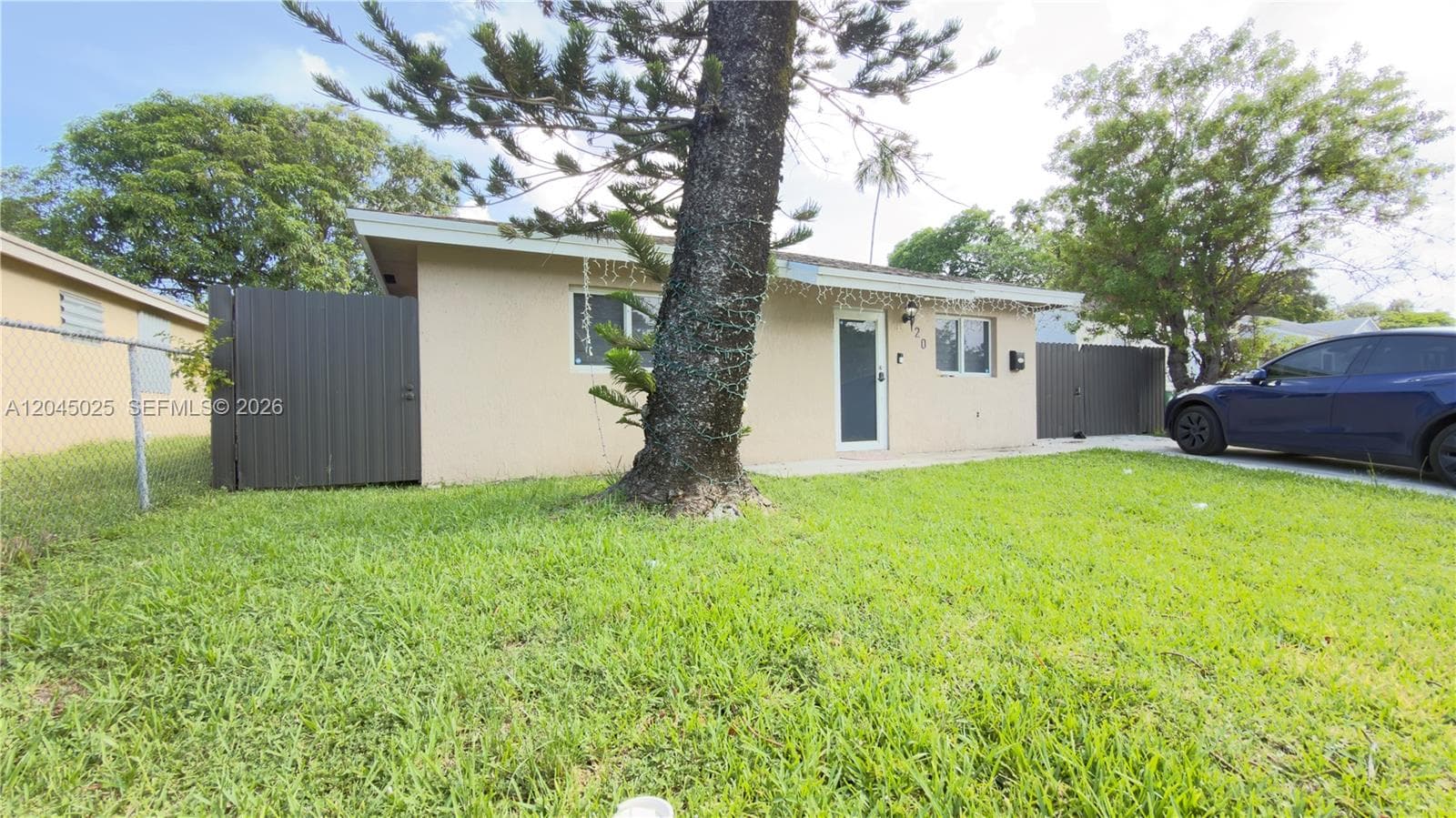 920 NW 65th St, Miami, FL 33150