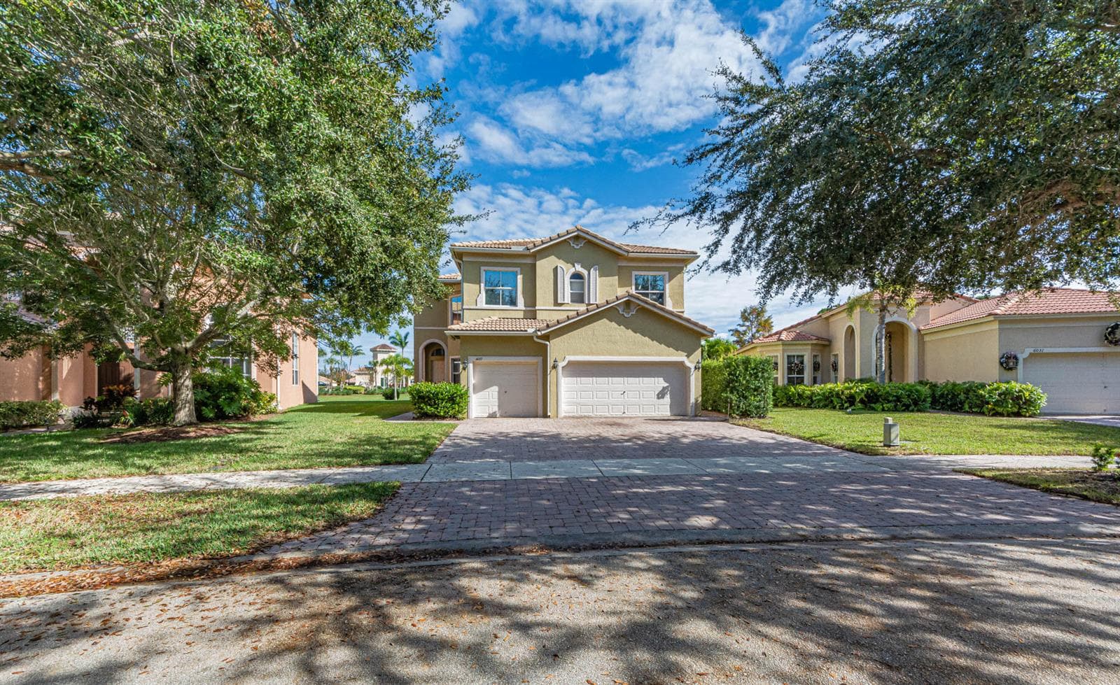 6027 Arlington Way, Fort Pierce, FL 34951 photo 2