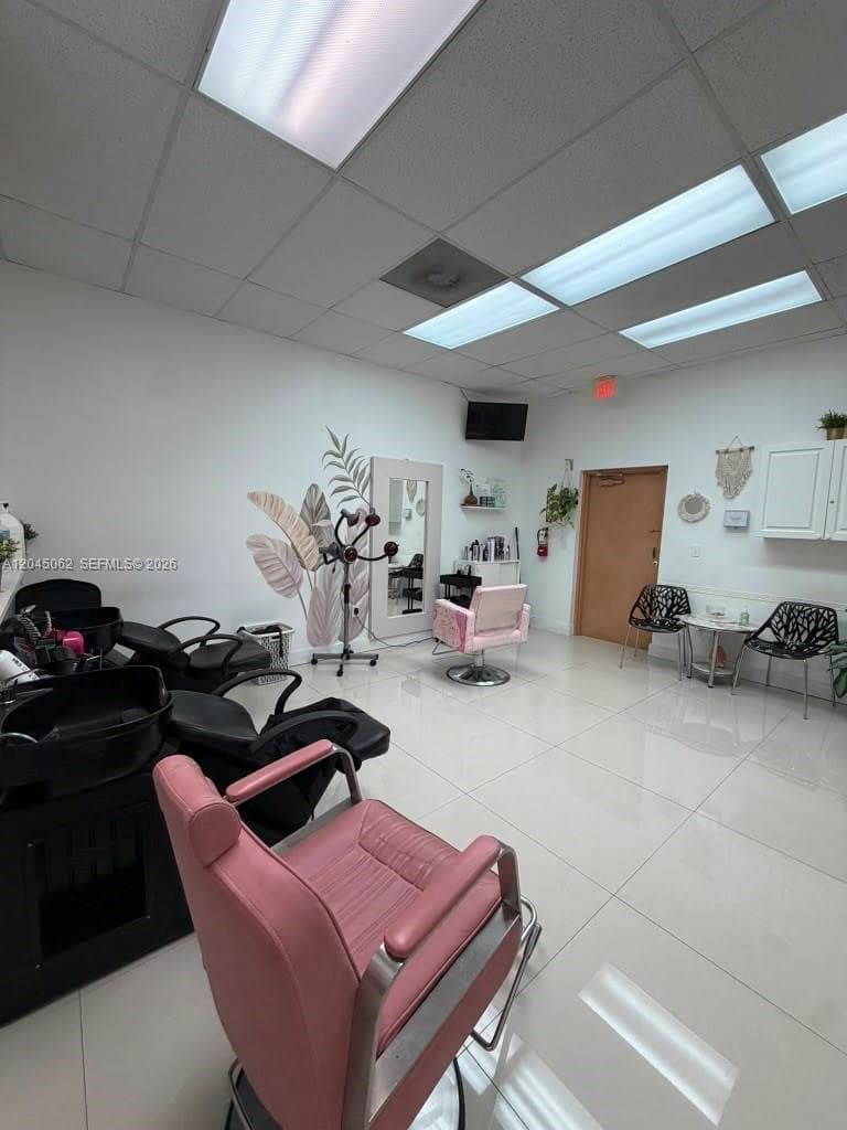 10465 SW 40th St, Miami, FL 33165 photo 4