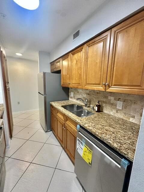 2305 N Congress Avenue # 11, Boynton Beach, FL 33426 photo 5