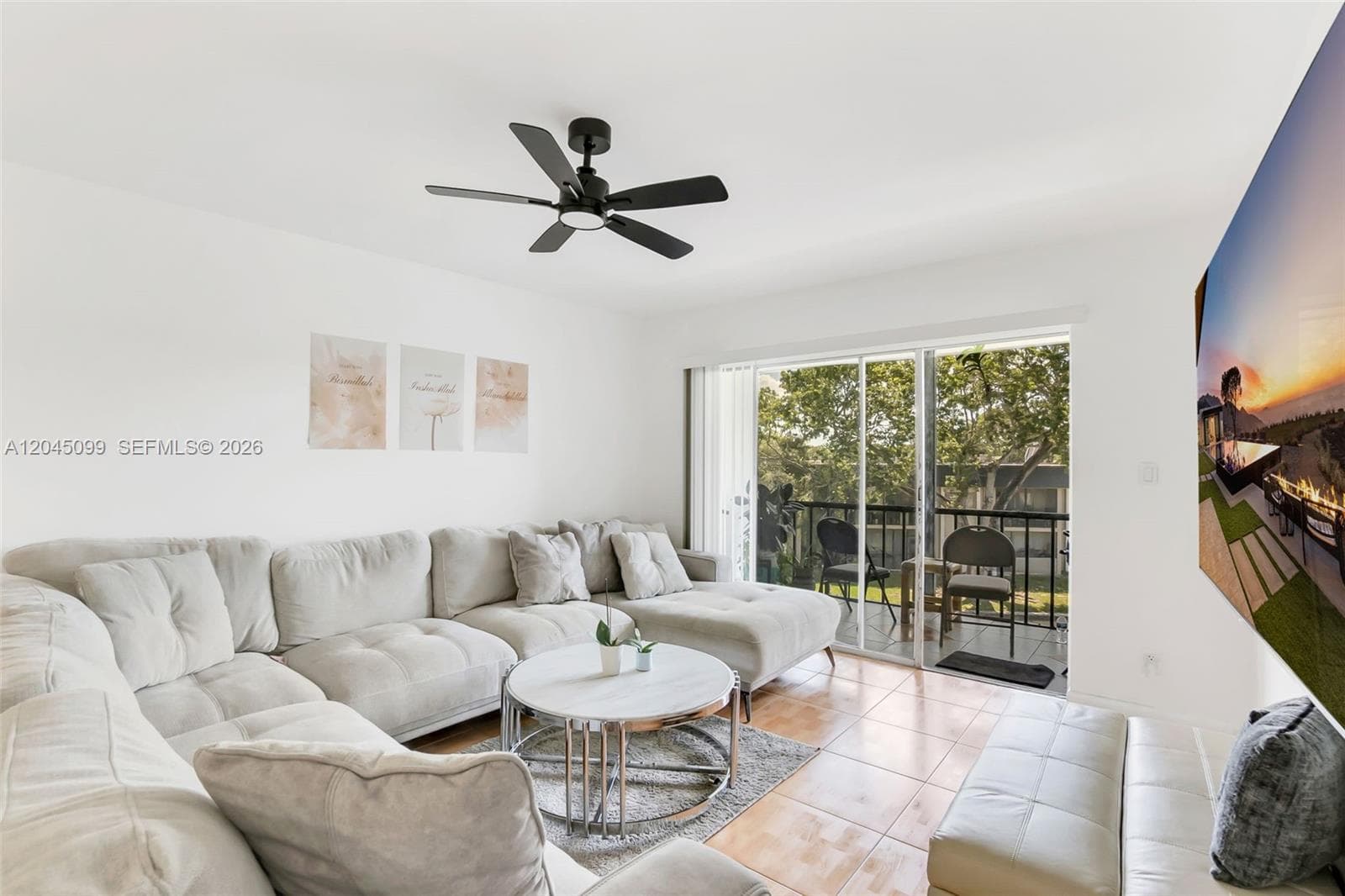 8020 N Colony Circle N. # 304, Tamarac, FL 33321 photo 3