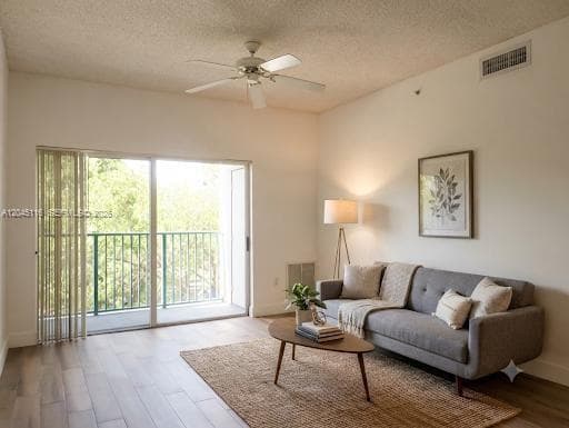 6001 SW 70th St # 355, South Miami, FL 33143 photo 4