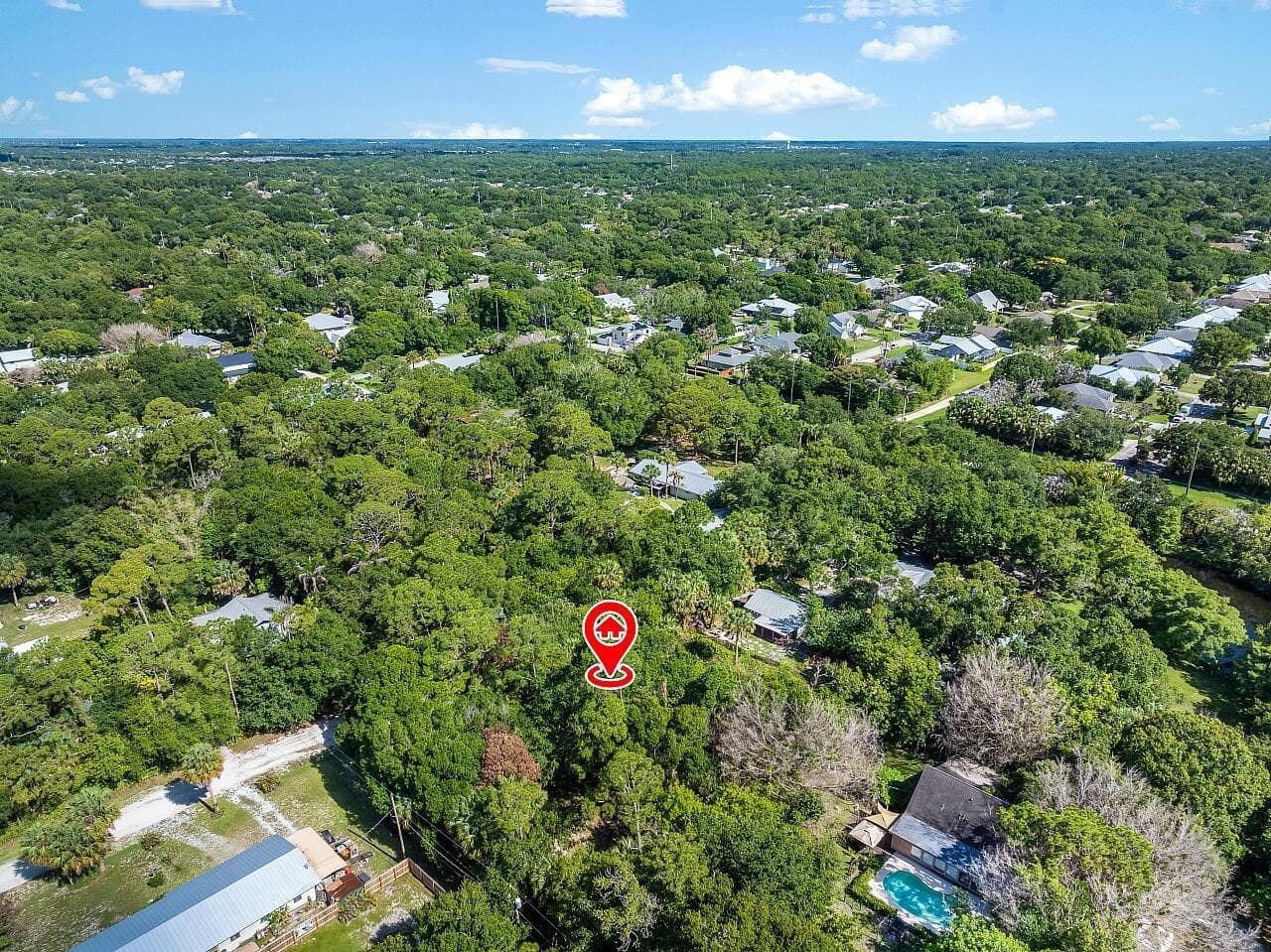 564 30th Avenue SW, Vero Beach, FL 32968 photo 2