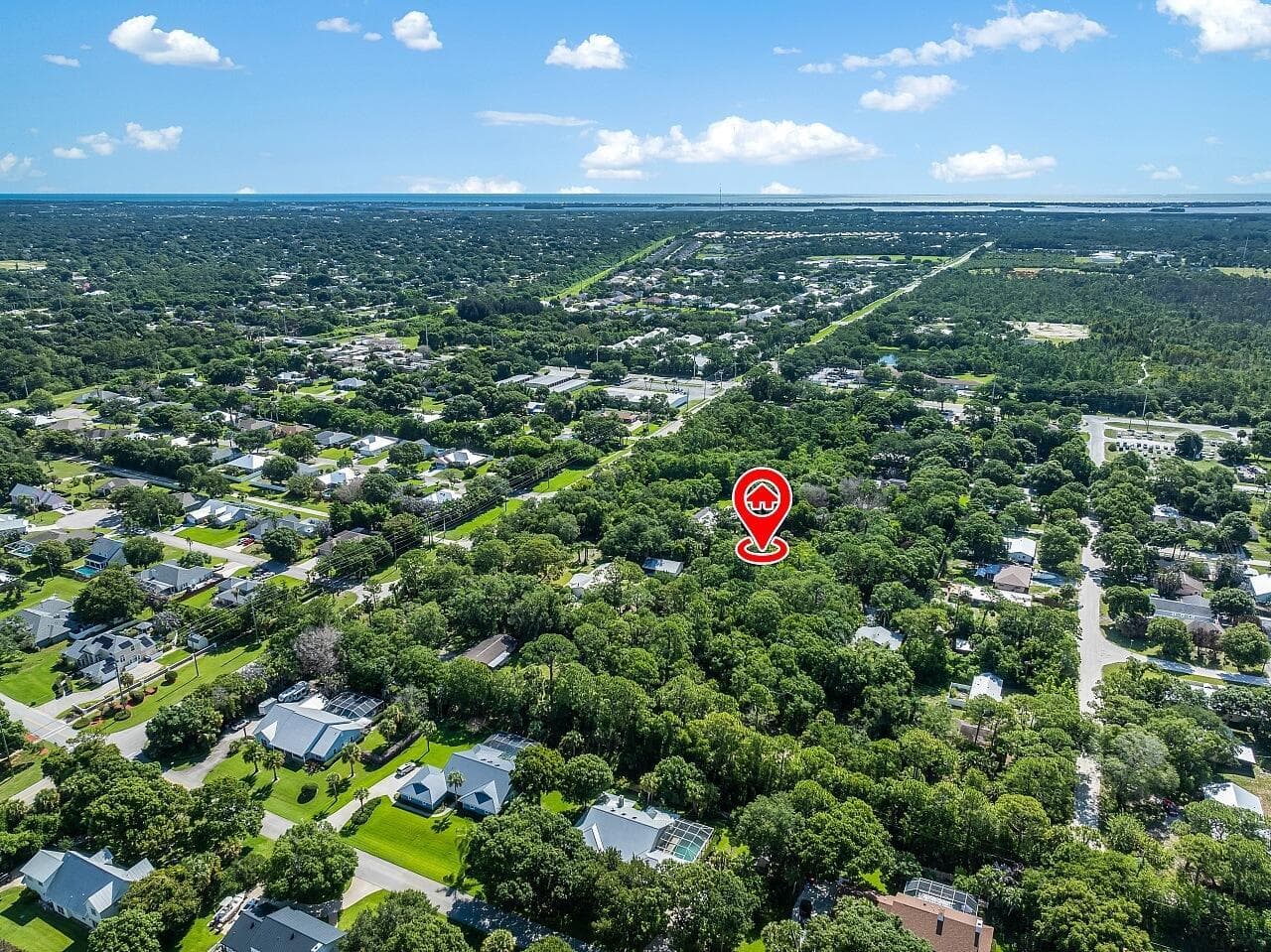 564 30th Avenue SW, Vero Beach, FL 32968