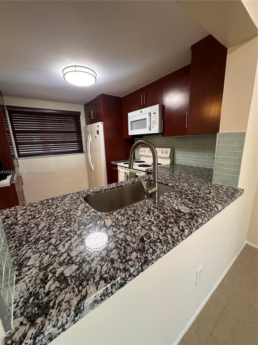 10845 SW 112th Ave # 211, Miami, FL 33176 photo 5