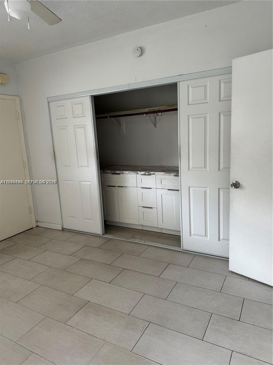 285 NE 191st St # 2907, Miami, FL 33179 photo 5