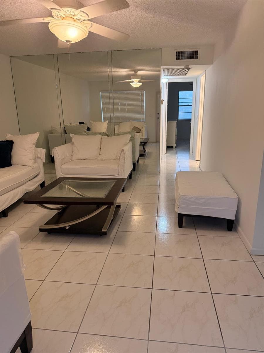 227 Kent N, West Palm Beach, FL 33417 photo 5