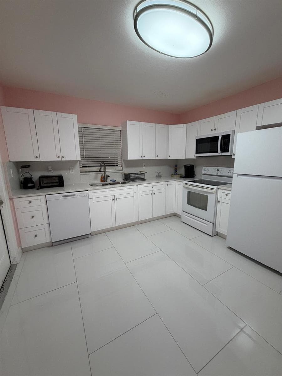 1700 NE 146th Street, Miami, FL 33181 photo 5
