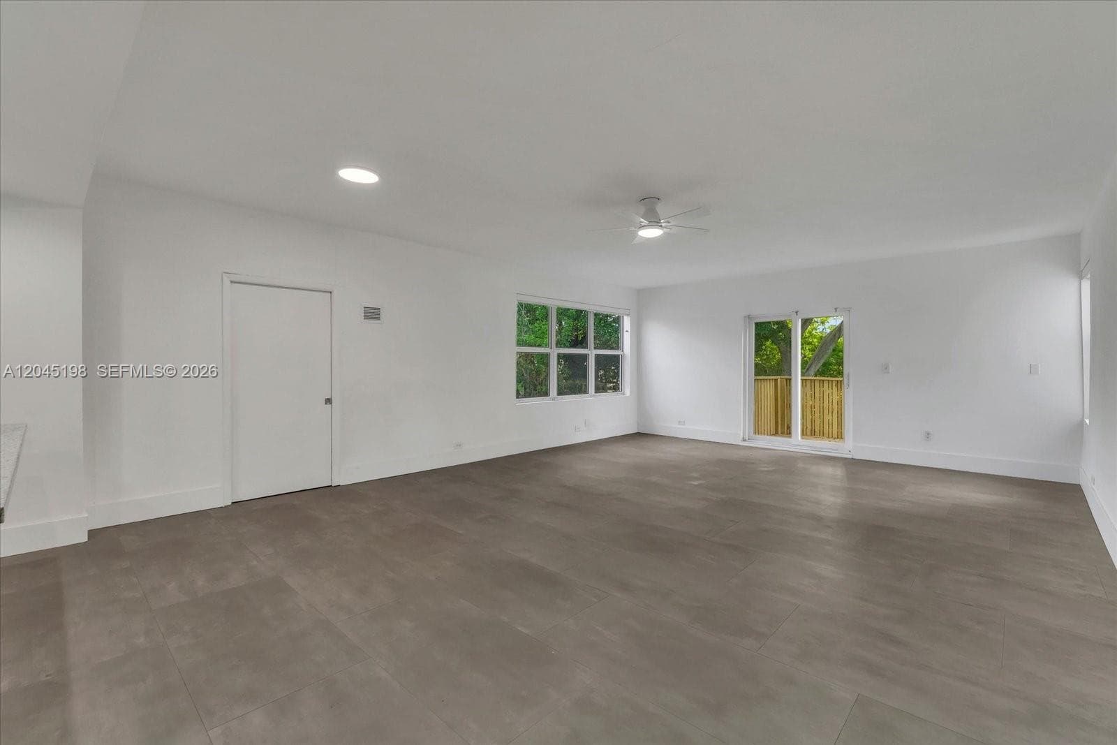 13415 NW 22nd Ave, Miami, FL 33167 photo 5