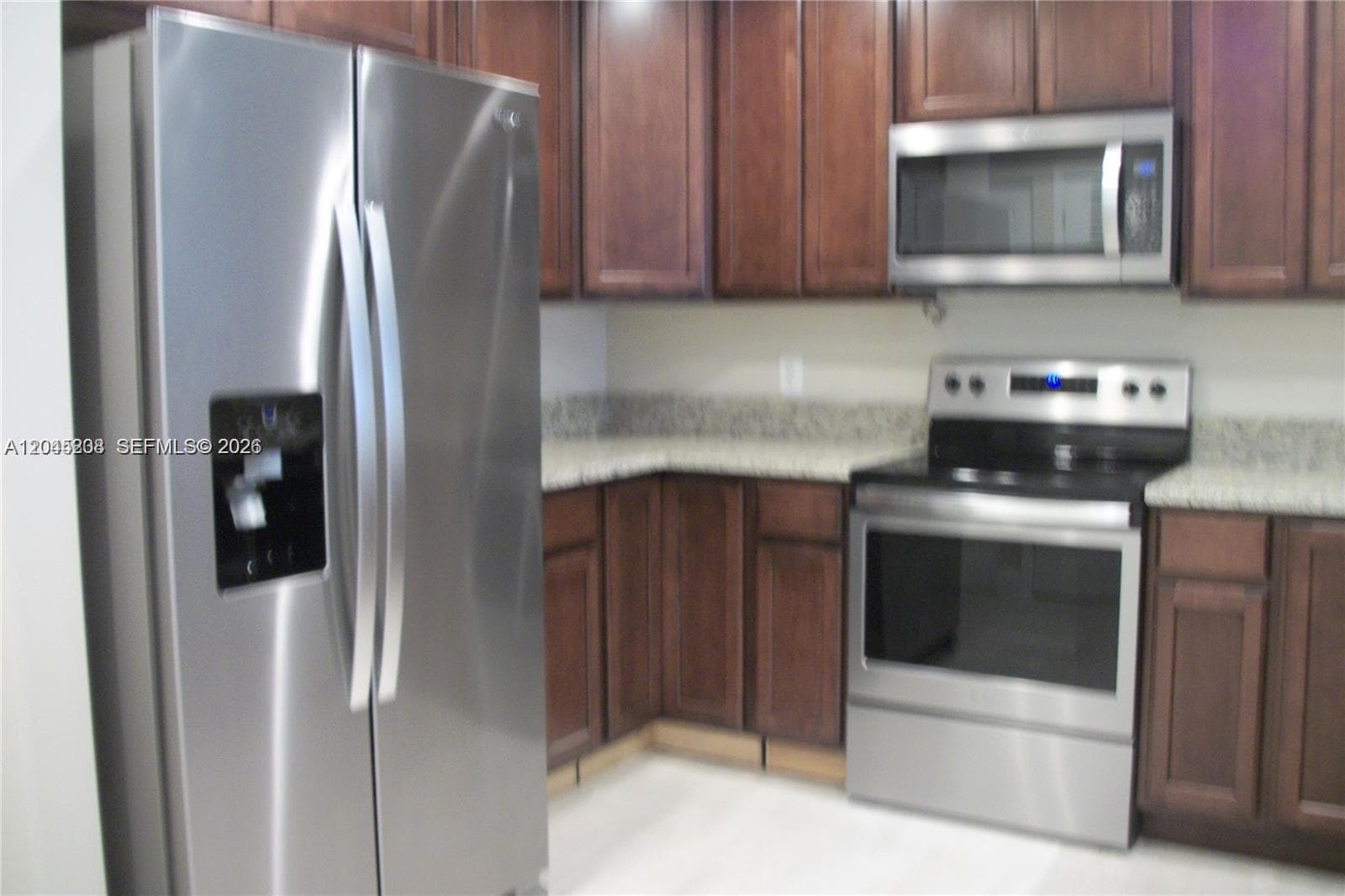 13900 Lake Placid Ct # A24, Miami Lakes, FL 33014 photo 2