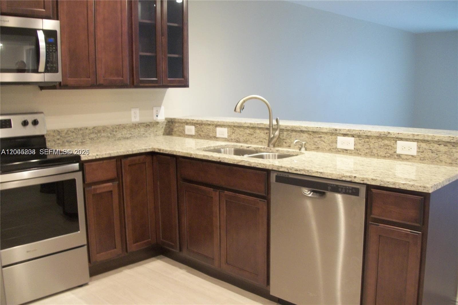 13900 Lake Placid Ct # A24, Miami Lakes, FL 33014 photo 3