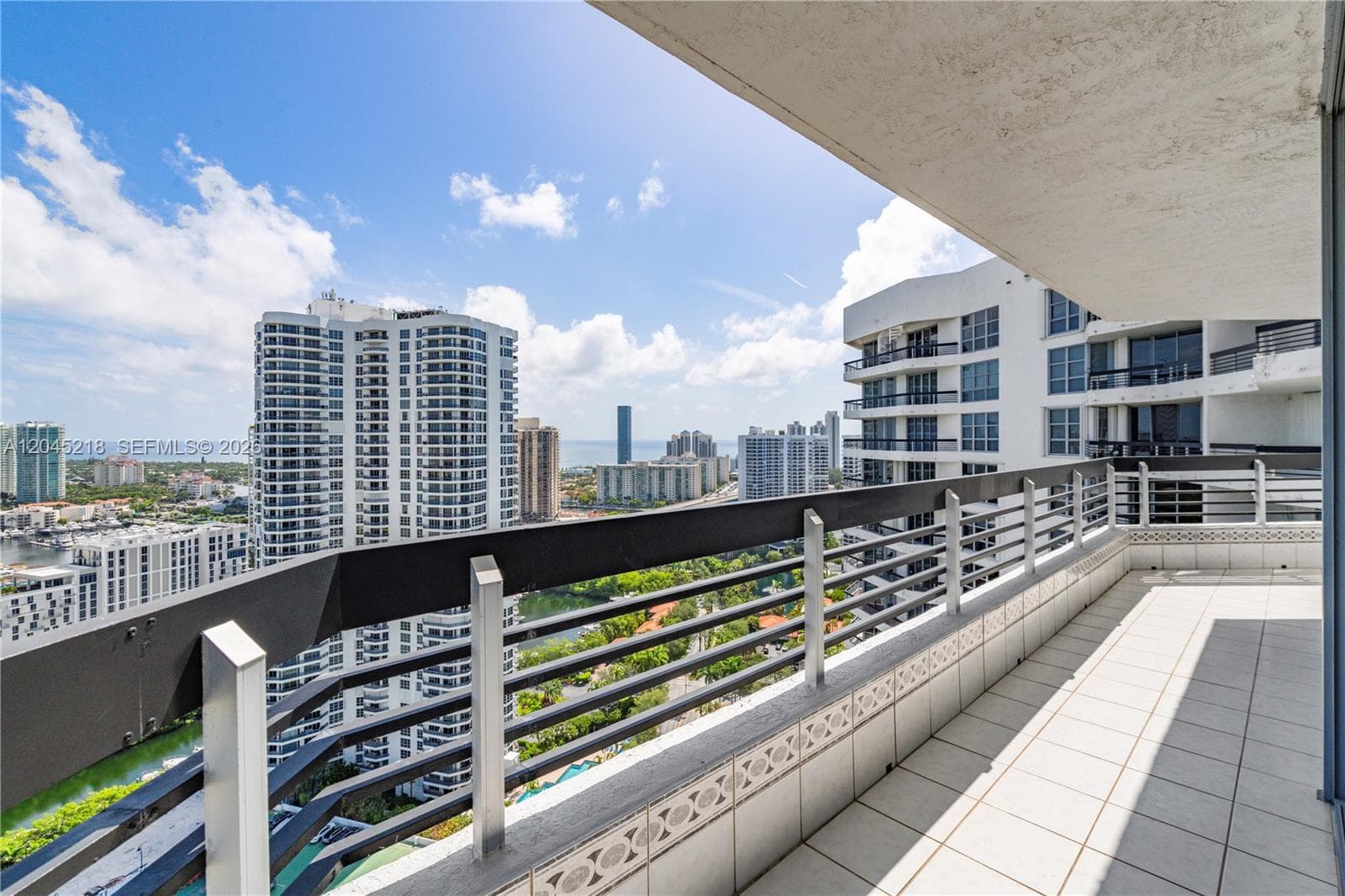 3530 Mystic Pointe Dr # 3206, Aventura, FL 33180 photo 4