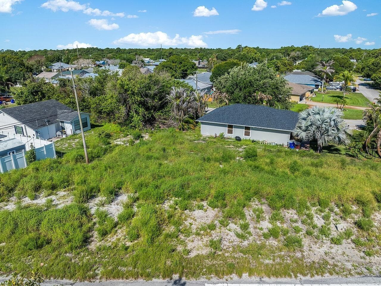 1325 2nd Road SW, Vero Beach, FL 32962 photo 3