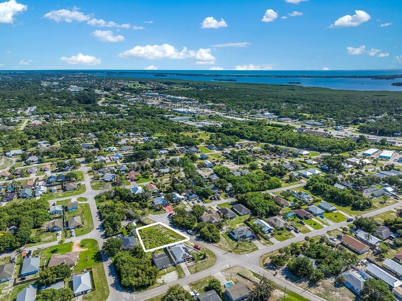 1325 2nd Road SW, Vero Beach, FL 32962 photo 5