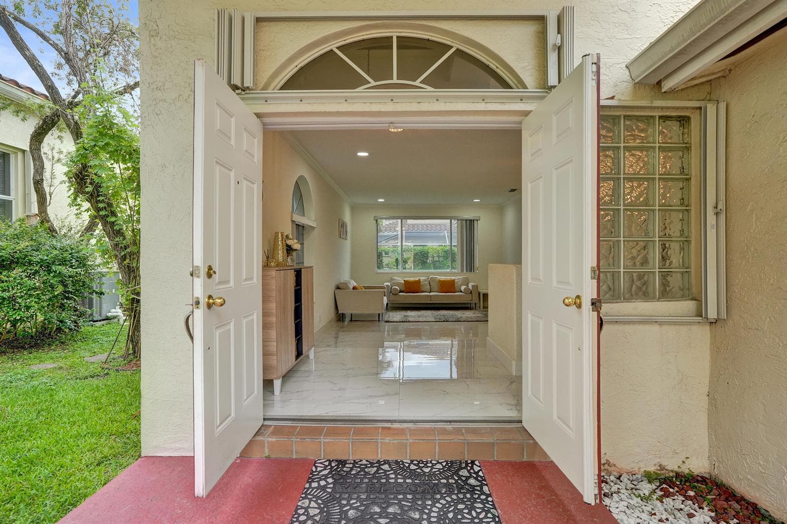 4180 Lansing Avenue, Cooper City, FL 33026 photo 4