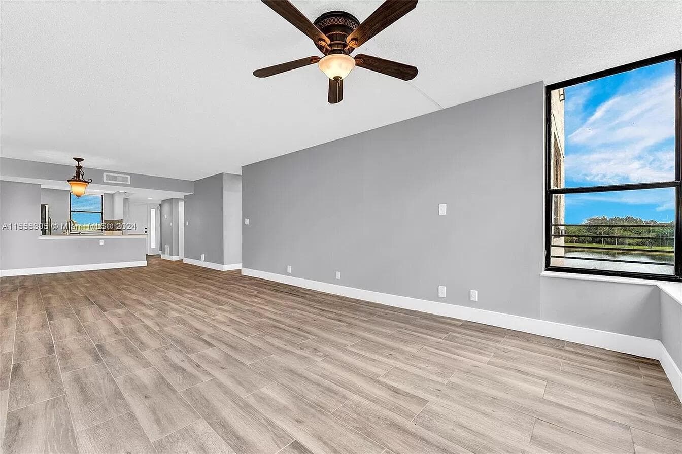 2767 Carambola Circle S # 401, Coconut Creek, FL 33066 photo 4