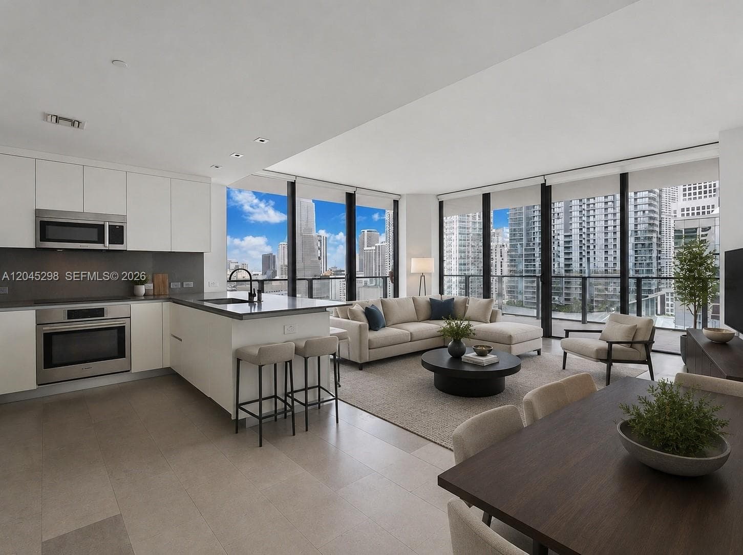 88 SW 7th St # 1511, Miami, FL 33130 photo 3