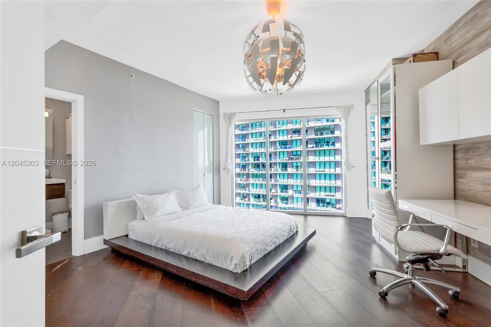 60 SW 13th St # 3200, Miami, FL 33130 photo 4