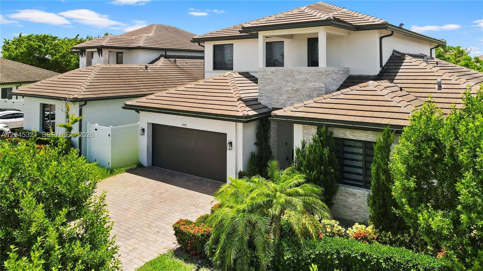 4550 SW 178th Ave, Miramar, FL 33029 photo 2