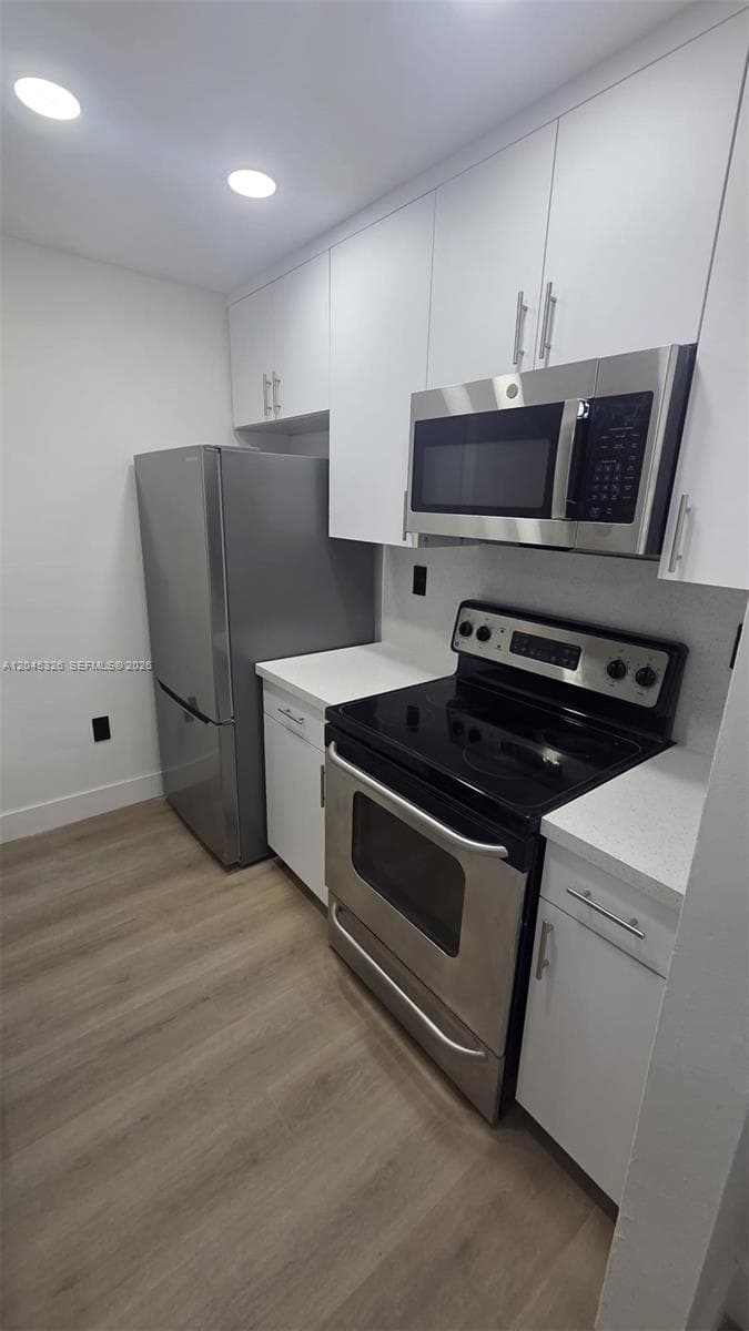 7125 NW 186th St # B201, Hialeah, FL 33015 photo 2