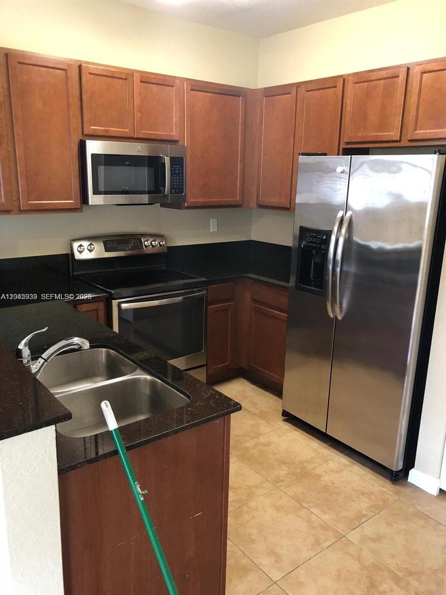 14264 SW 272nd Ln, Homestead, FL 33032 photo 3