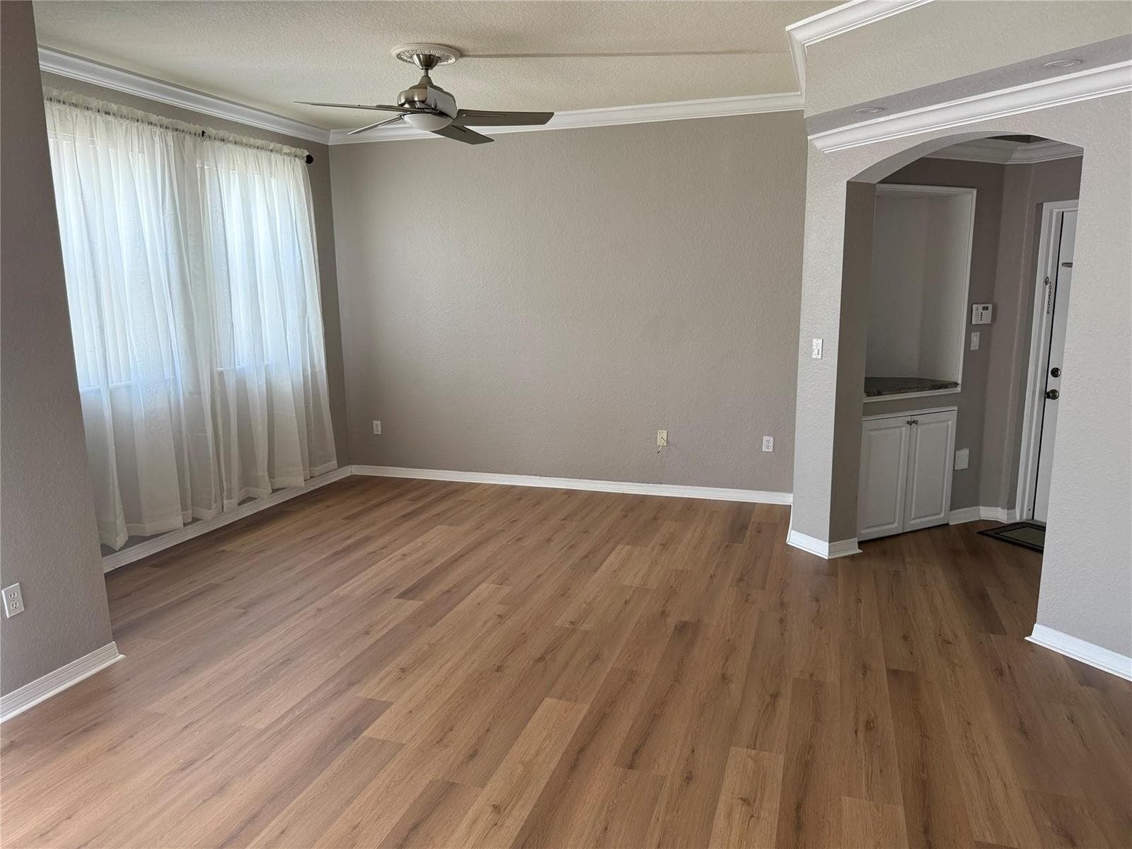 8930 W Flagler Street # 215, Miami, FL 33174 photo 5