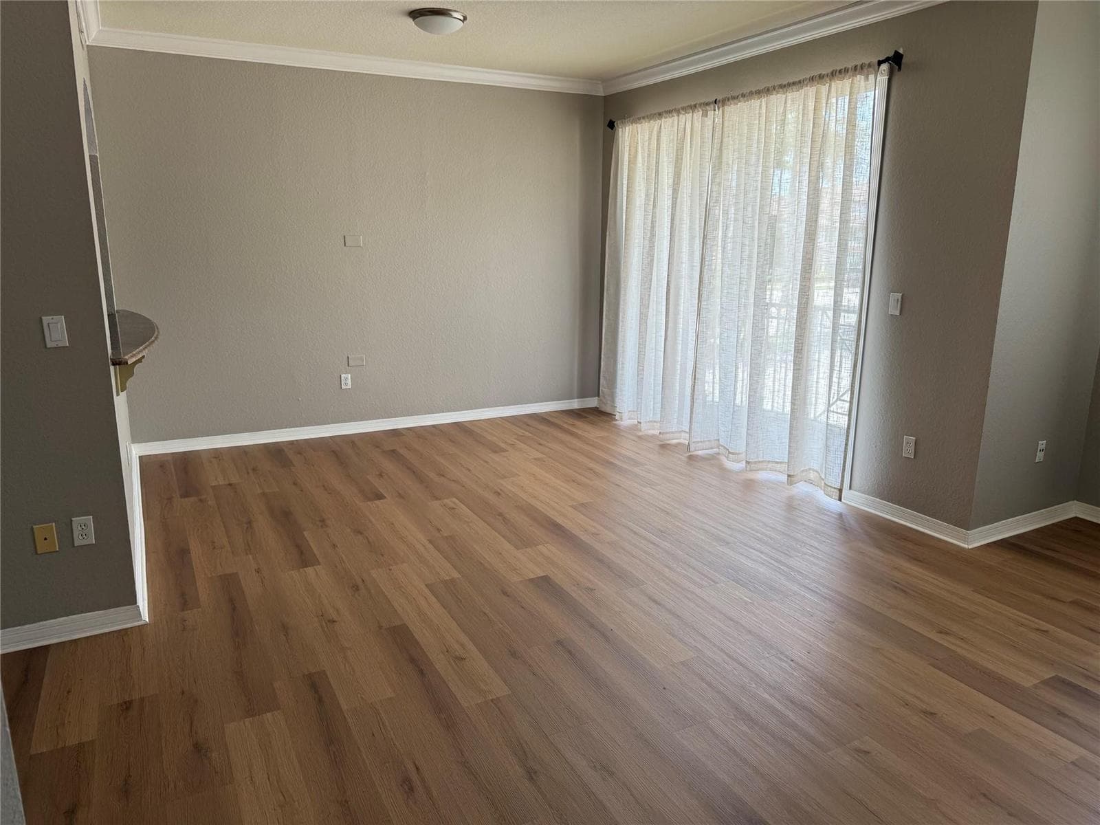 8930 W Flagler Street # 215, Miami, FL 33174 photo 4