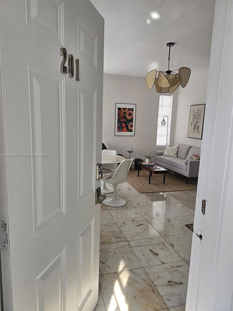 801 8th St # 201, Miami Beach, FL 33139 photo 2