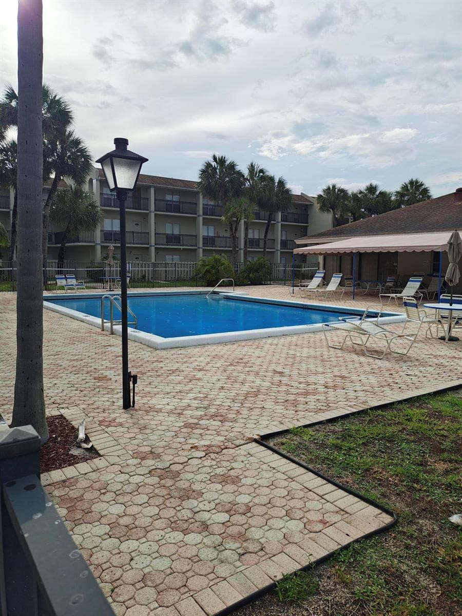 1500 N Congress Avenue # Apt A44, West Palm Beach, FL 33401 photo 2