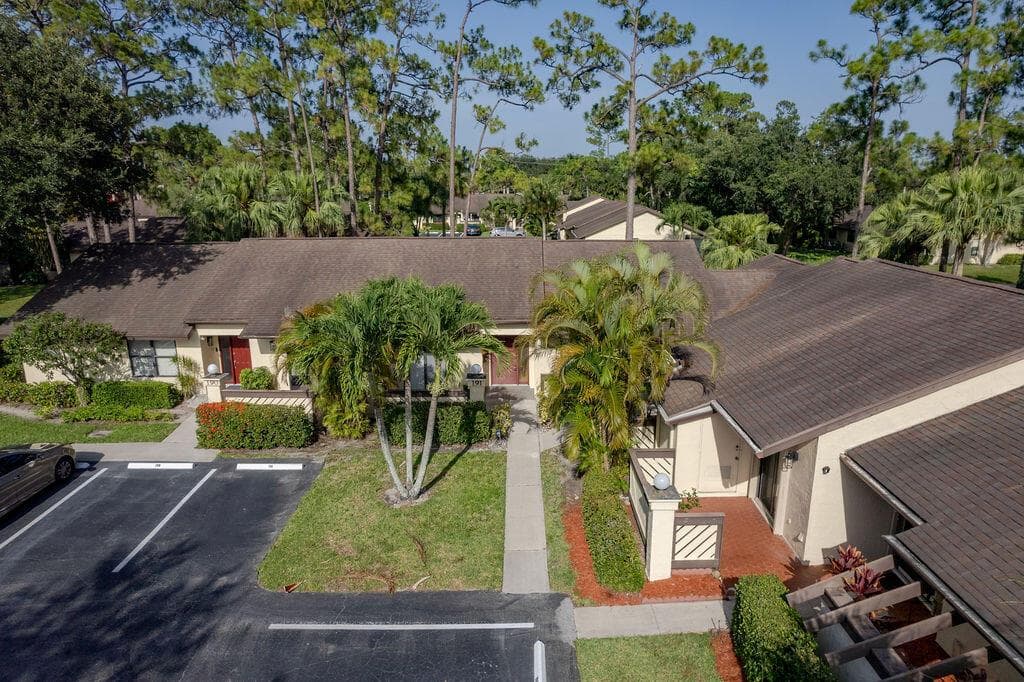 191 Mastic Tree Court, Royal Palm Beach, FL 33411 photo 2