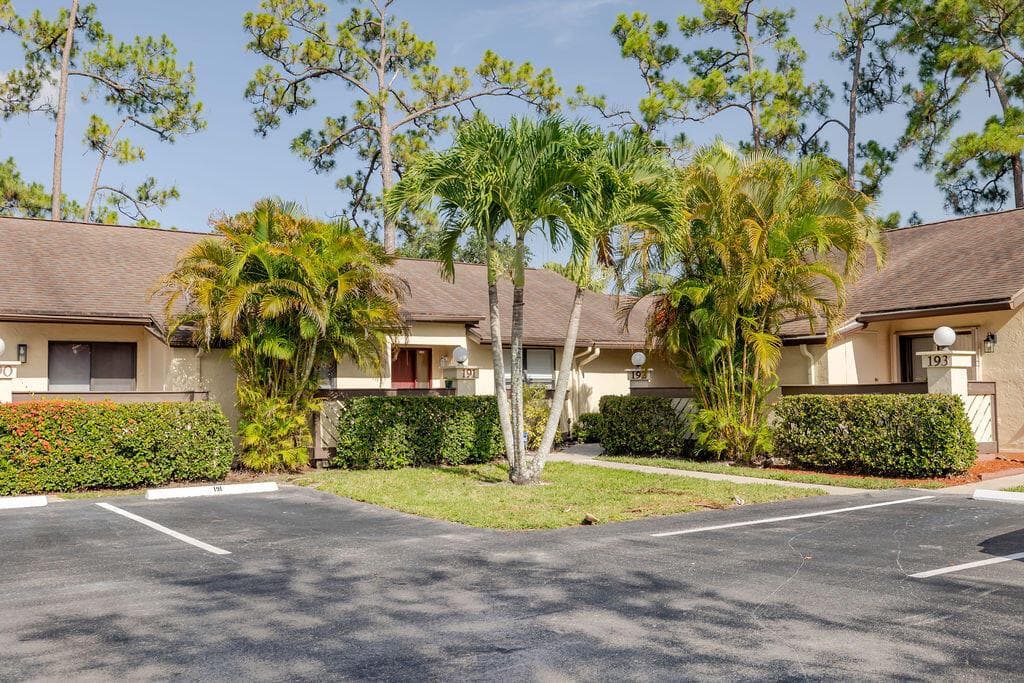 191 Mastic Tree Court, Royal Palm Beach, FL 33411 photo 3