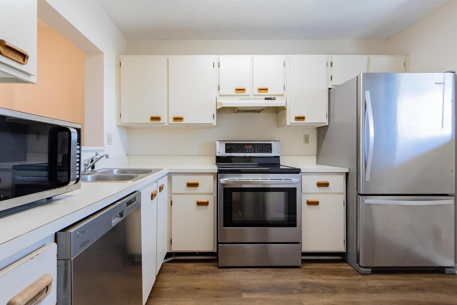 9449 Boca Cove Circle # 911, Boca Raton, FL 33428