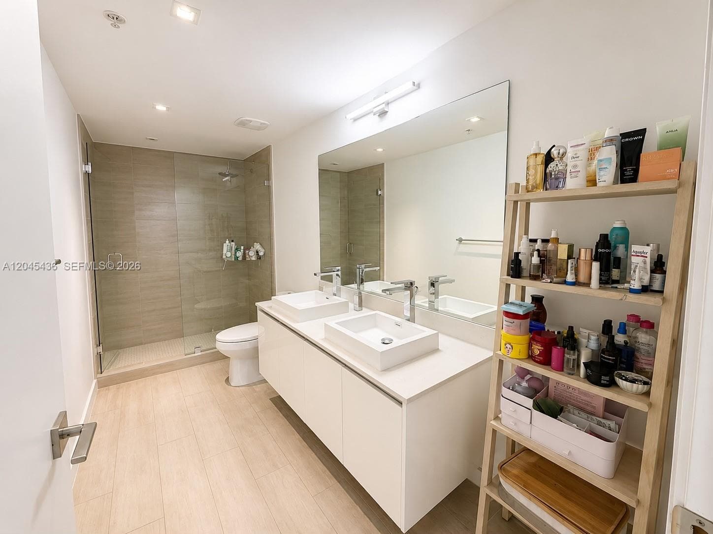 1600 SW 1st Ave # 906, Miami, FL 33129 photo 4